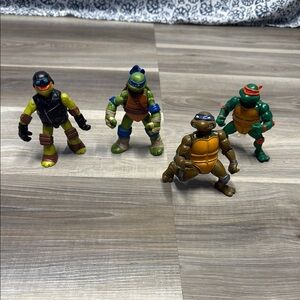 🏴 Ninja turtles Action Figures Set